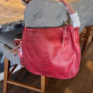 MONTANA WEST URBAN STYLE EXPANDABLE BAG  RED